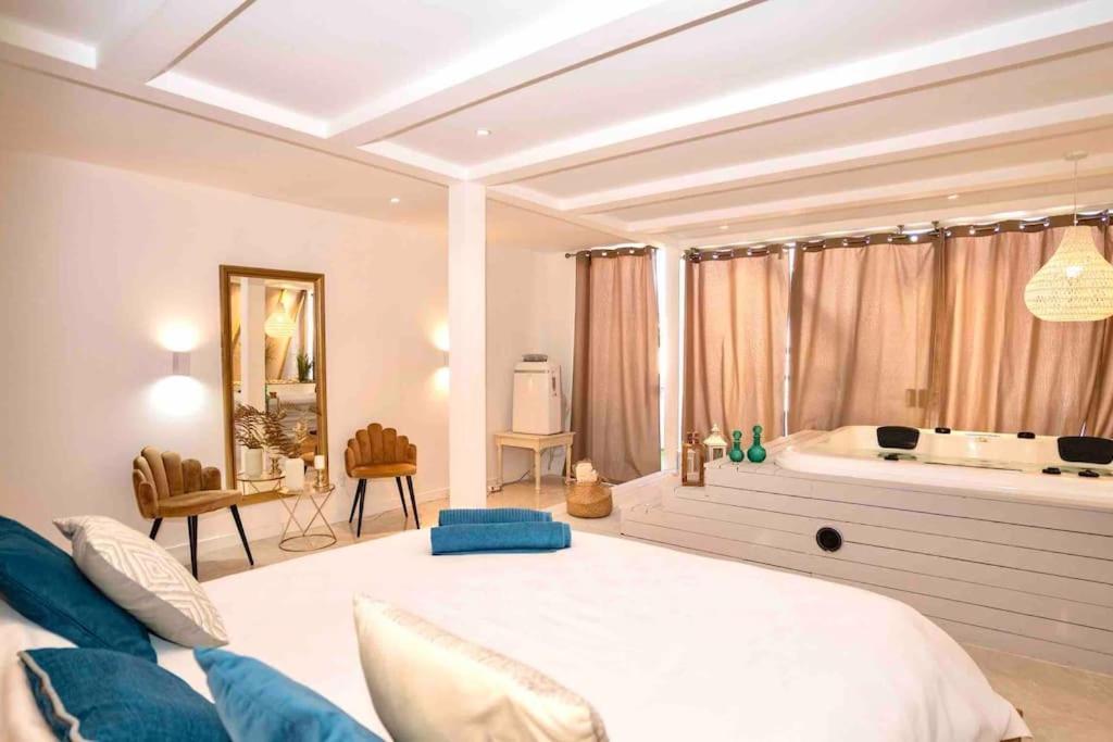 Luxuryvilla With Private Heated Pool And Spa 7P กัวเตย์รา ภายนอก รูปภาพ