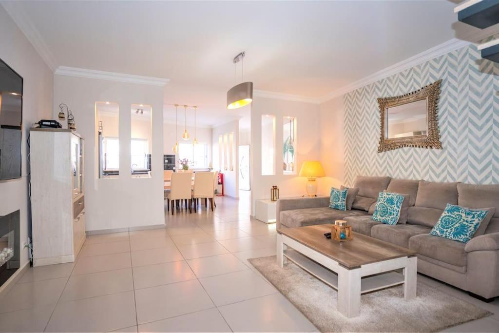 Luxuryvilla With Private Heated Pool And Spa 7P กัวเตย์รา ภายนอก รูปภาพ
