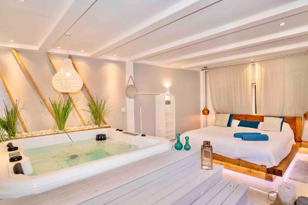 Luxuryvilla With Private Heated Pool And Spa 7P กัวเตย์รา ภายนอก รูปภาพ